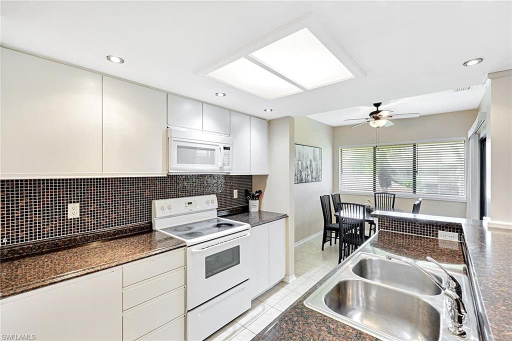 64 4th St B201, Bonita Springs, FL 34134-5