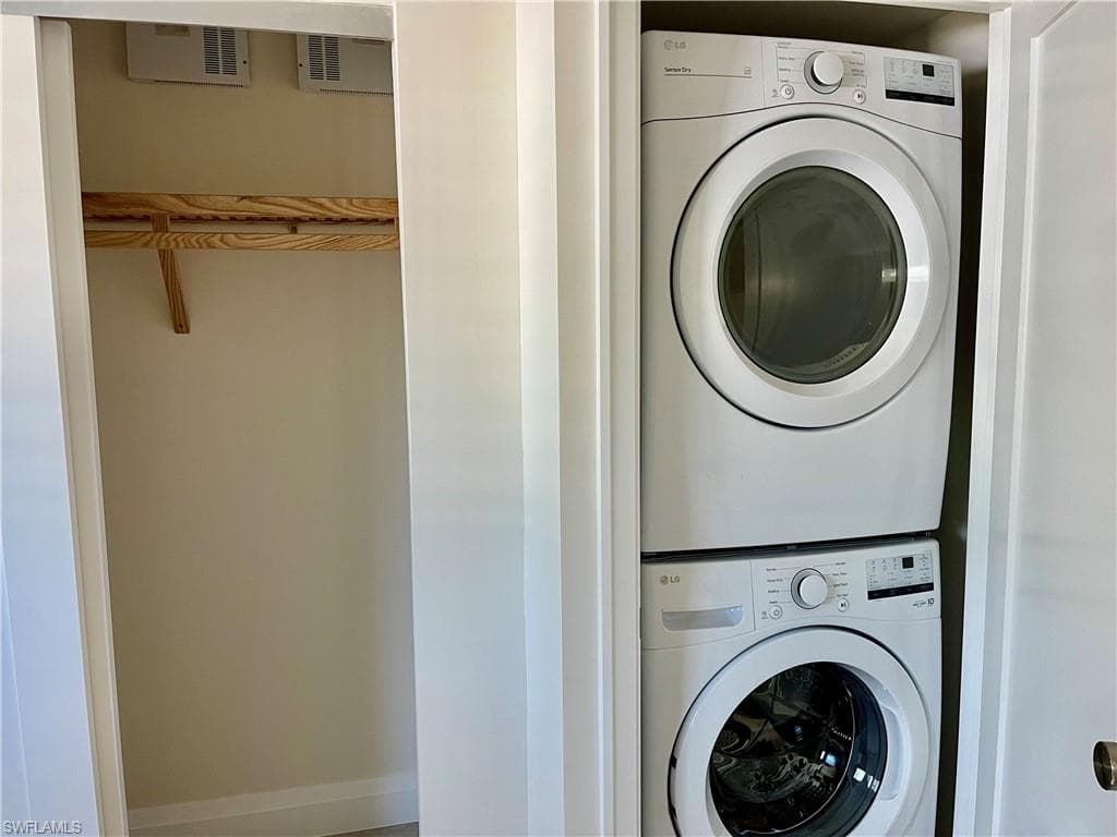 4170 Crayton Rd C4, Naples, FL 34103-10