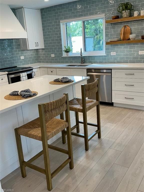 4170 Crayton Rd C4, Naples, FL 34103-4