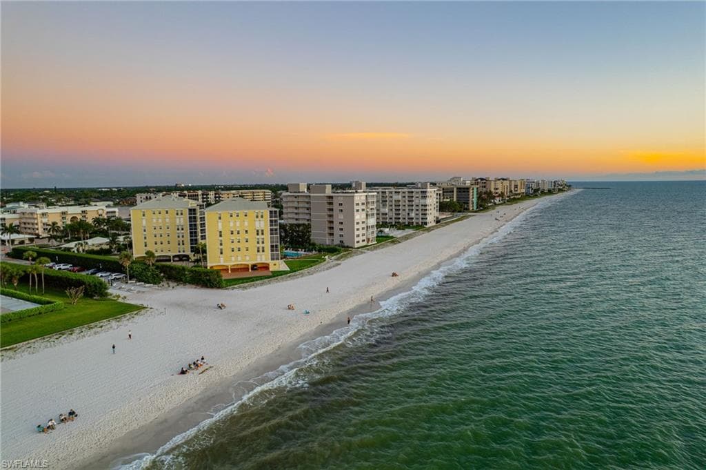 3483 Gulf Shore Blvd N 105, Naples, FL 34103-40