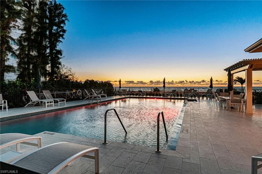 3483 Gulf Shore Blvd N 105, Naples, FL 34103-49