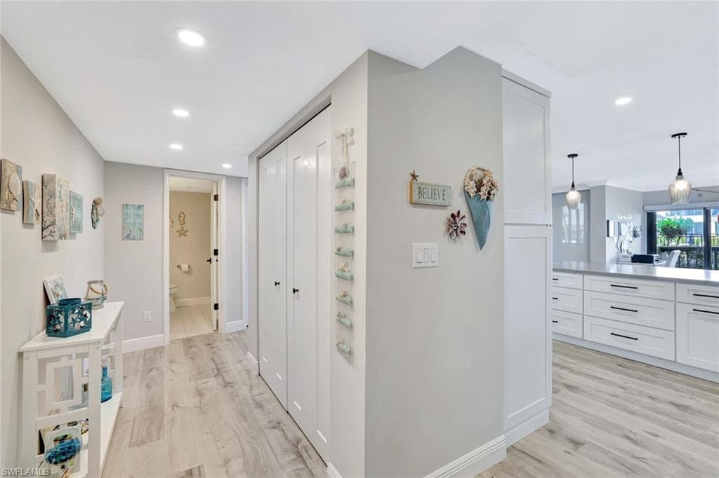 845 Collier Ct 101, Marco Island, FL 34145-31