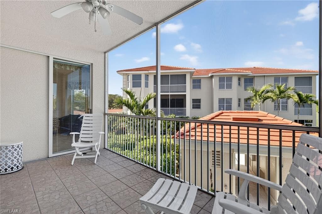 3522 Haldeman Creek Dr 4, Naples, FL 34112-22