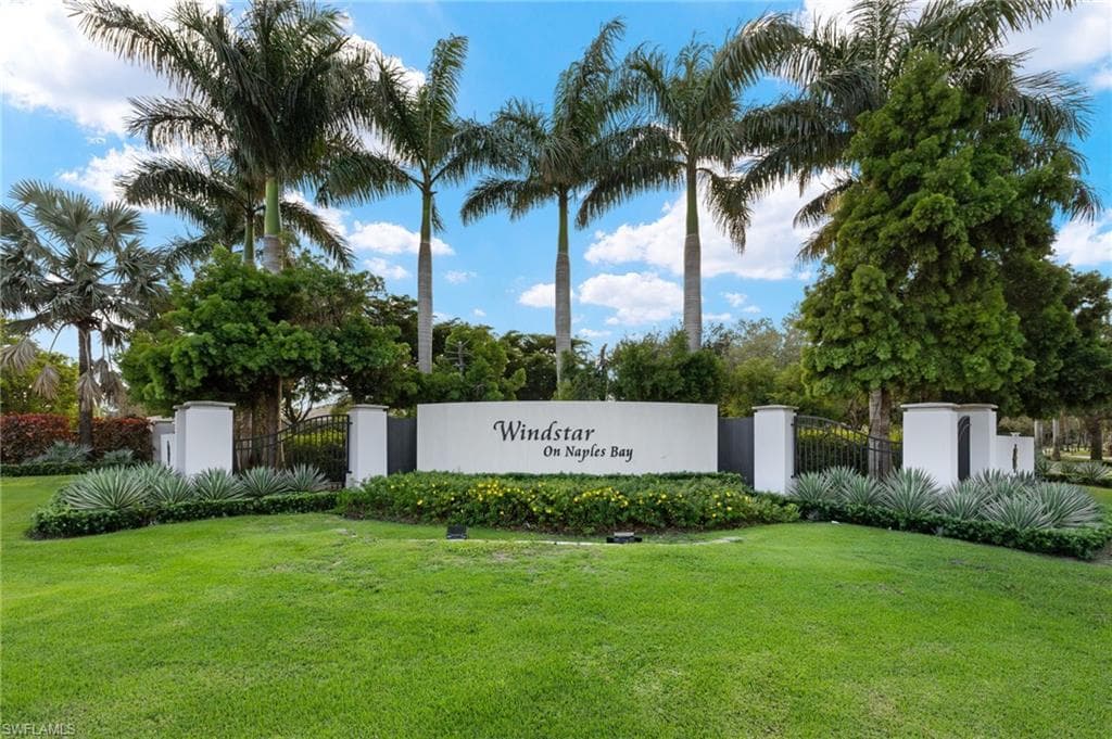 3522 Haldeman Creek Dr 4, Naples, FL 34112-1