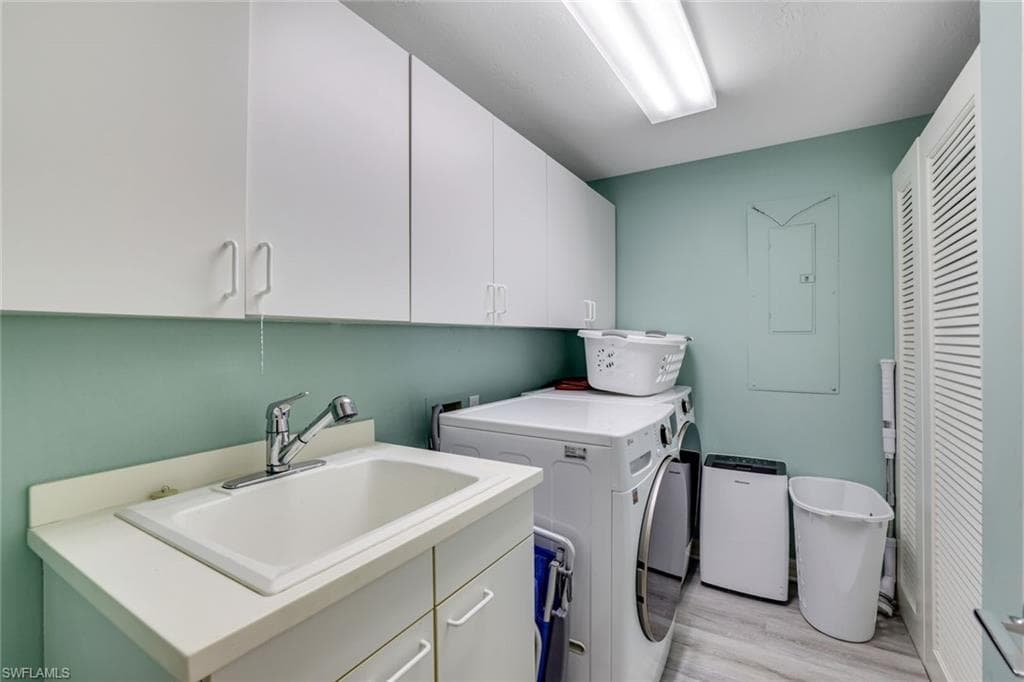 980 Cape Marco Dr 1903, Marco Island, FL 34145-18