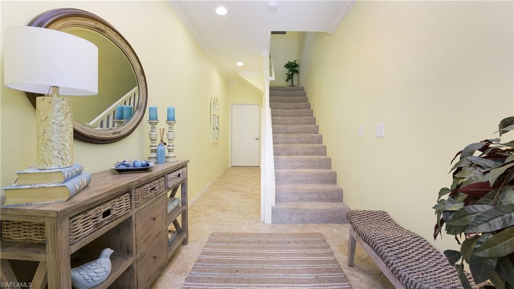 9066 Albion Ln N 5104, Naples, FL 34113-9