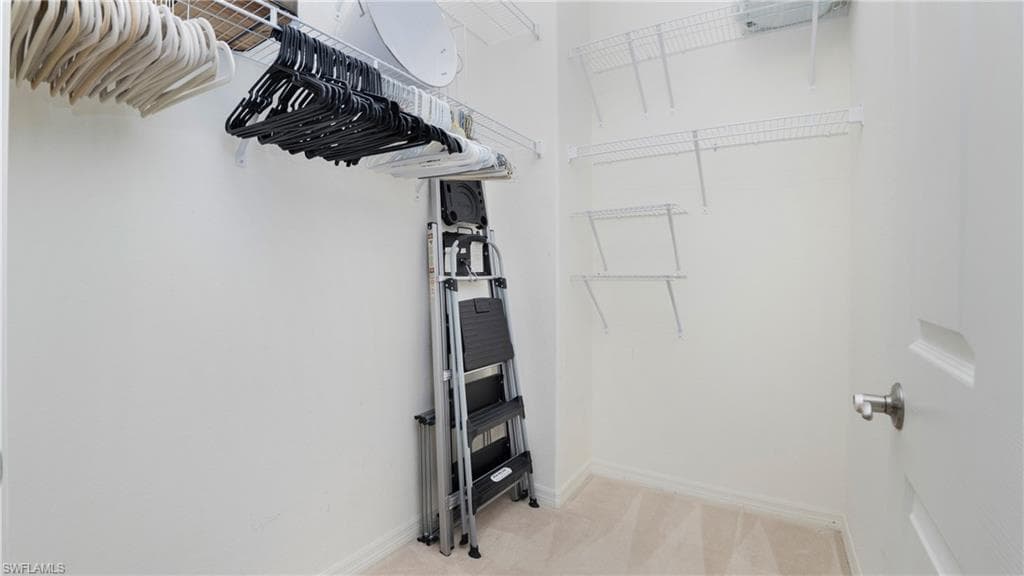 9066 Albion Ln N 5104, Naples, FL 34113-25