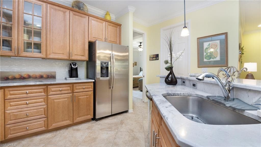 9066 Albion Ln N 5104, Naples, FL 34113-5