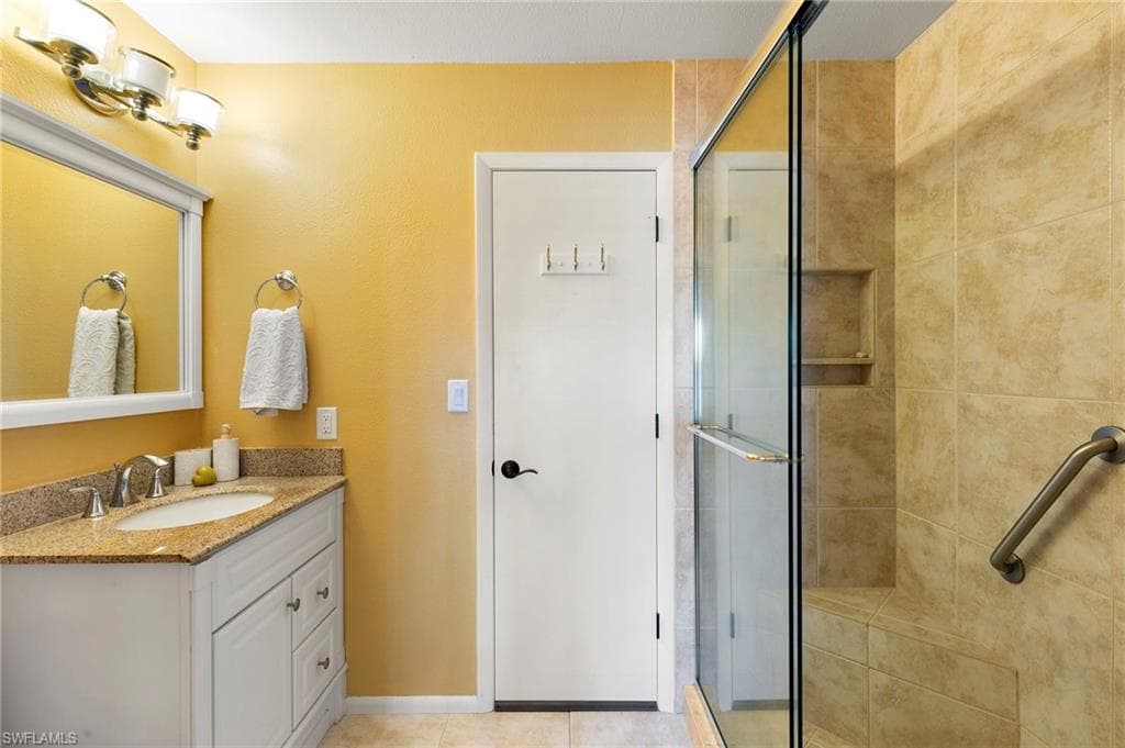 14 Marco Villas Dr P3, Marco Island, FL 34145-17