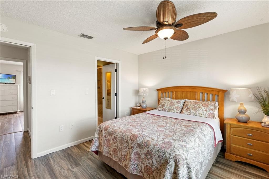 14 Marco Villas Dr P3, Marco Island, FL 34145-21