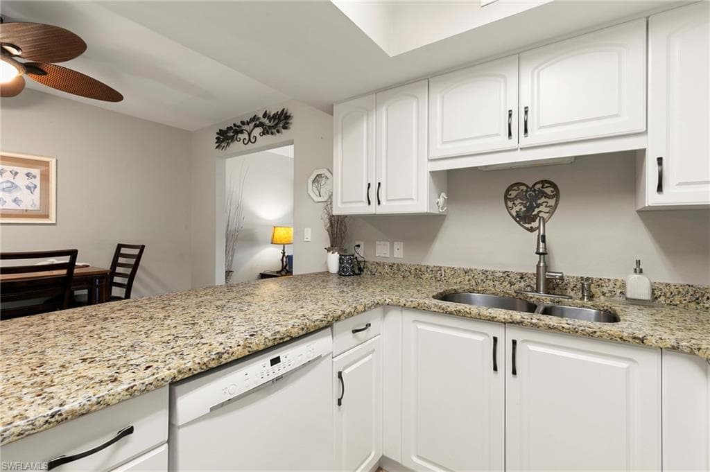 14 Marco Villas Dr P3, Marco Island, FL 34145-7