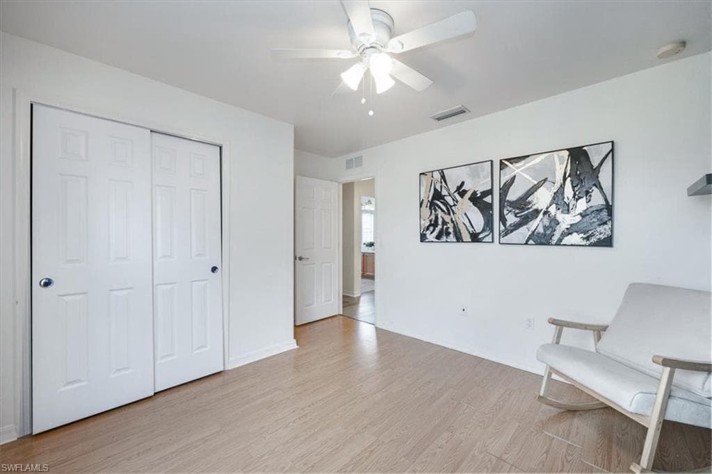 2029 Fairmont Ln, Naples, FL 34120-19