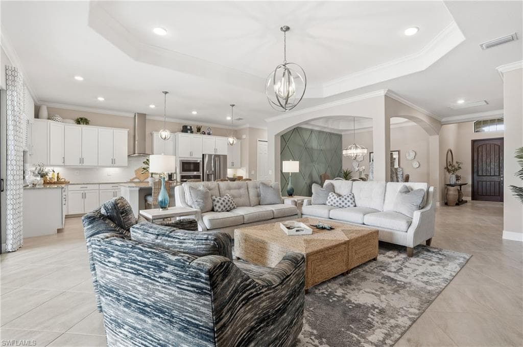 28043 Foxrock Ct, Bonita Springs, FL 34135-8