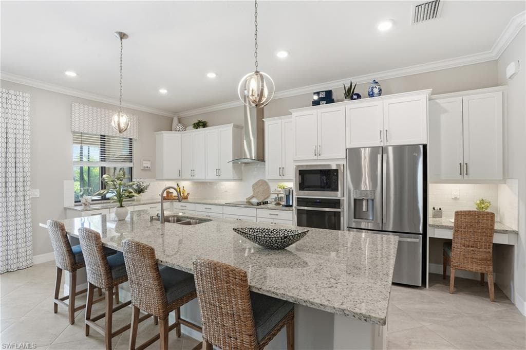 28043 Foxrock Ct, Bonita Springs, FL 34135-17