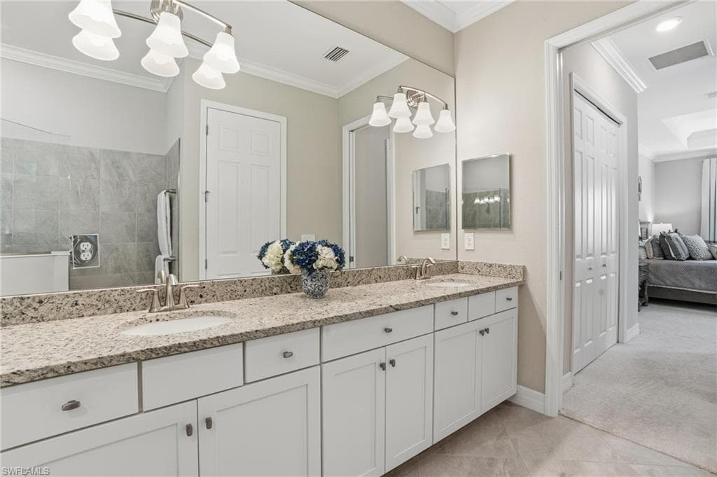 28043 Foxrock Ct, Bonita Springs, FL 34135-33