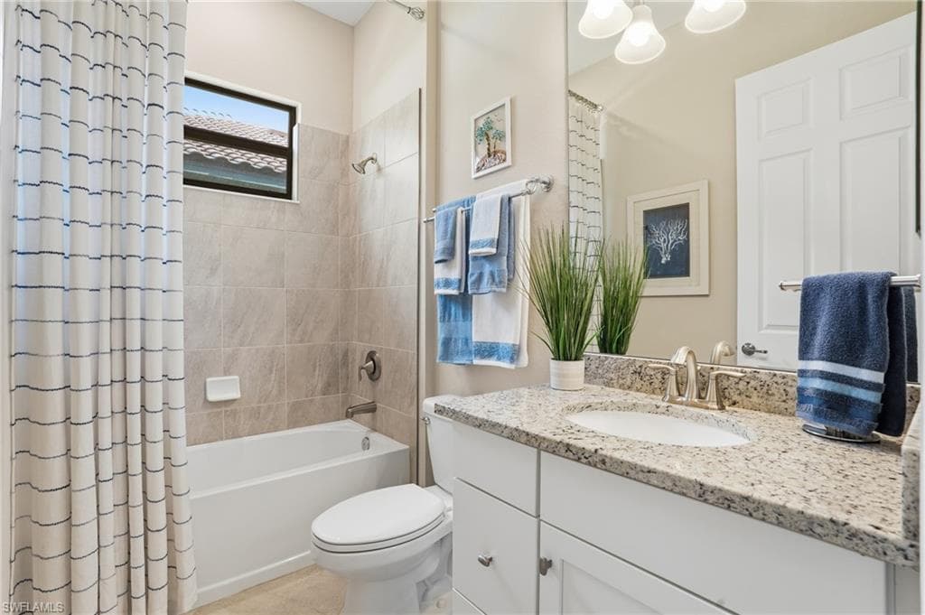 28043 Foxrock Ct, Bonita Springs, FL 34135-36