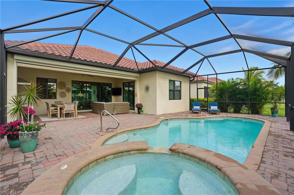 28043 Foxrock Ct, Bonita Springs, FL 34135-45