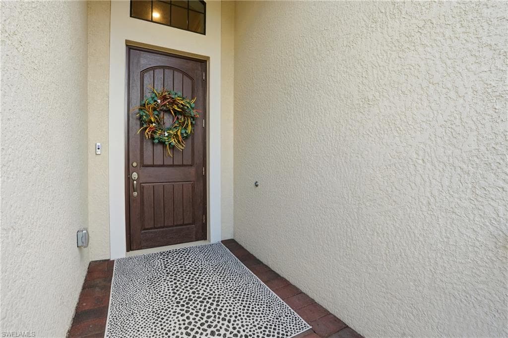 28043 Foxrock Ct, Bonita Springs, FL 34135-5