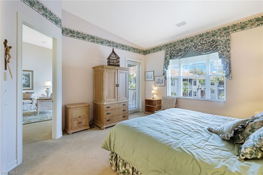 795 Bentwater Cir 202, Naples, FL 34108-22