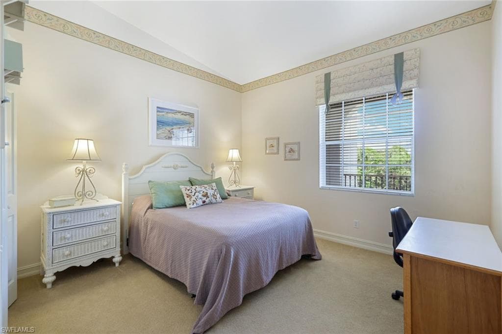 795 Bentwater Cir 202, Naples, FL 34108-25