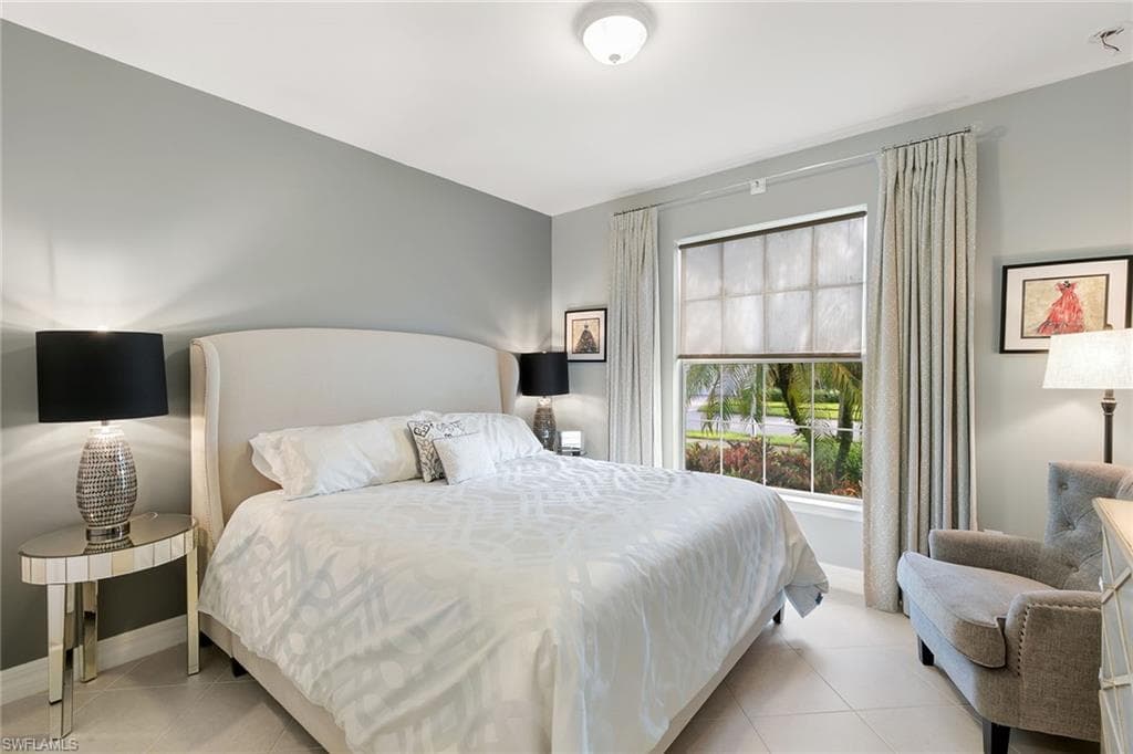 8407 Benelli Ct, Naples, FL 34114-20