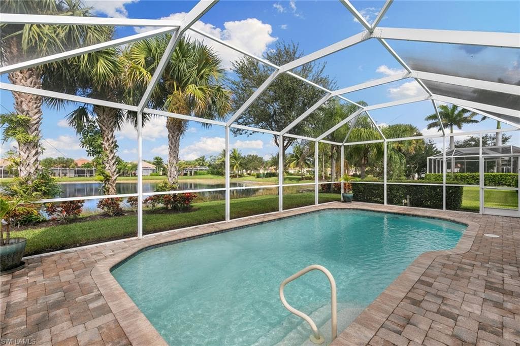 8407 Benelli Ct, Naples, FL 34114-27