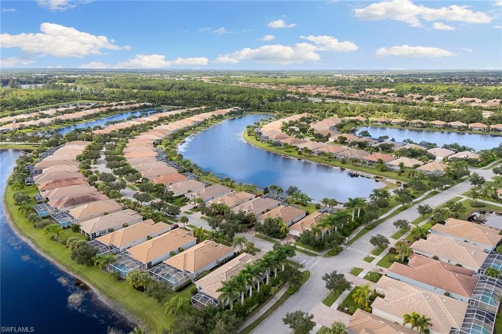 8407 Benelli Ct, Naples, FL 34114-38