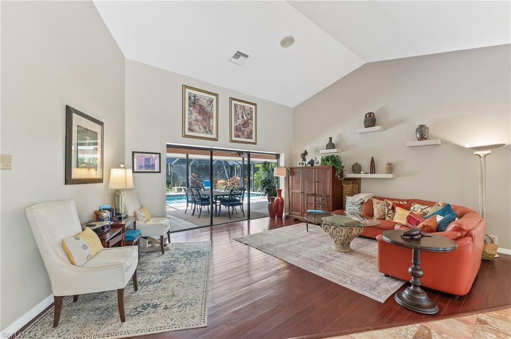 205 Muirfield Cir, Naples, FL 34113-13