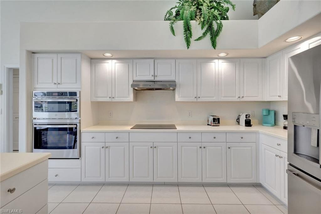 1159 Whiteheart Ct, Marco Island, FL 34145-15