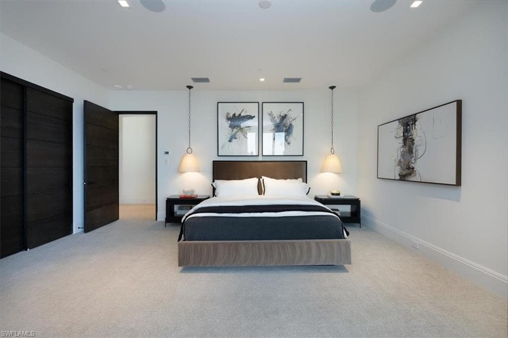 81 Seagate Dr Ph20, Naples, FL 34103-40