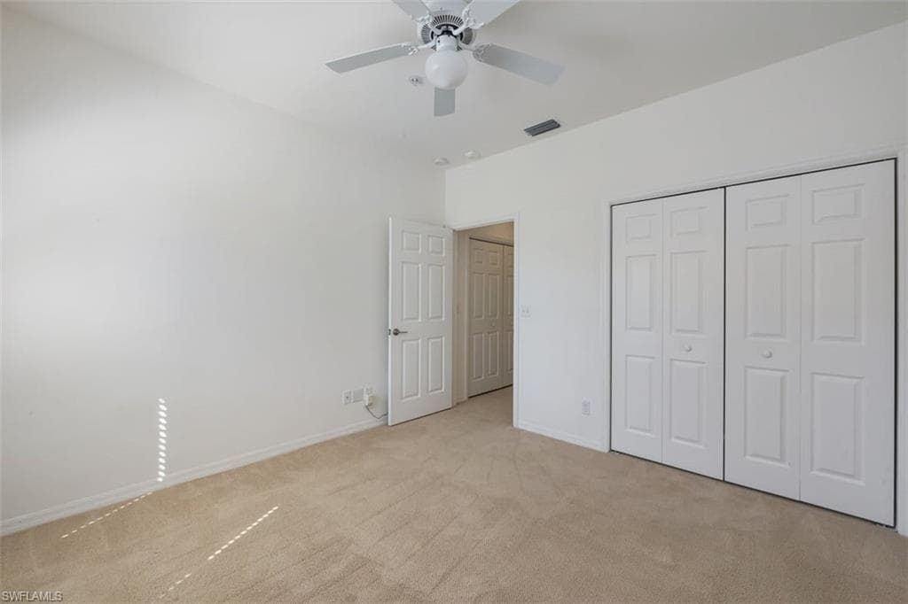 200 Vintage Cir D304, Naples, FL 34119-19