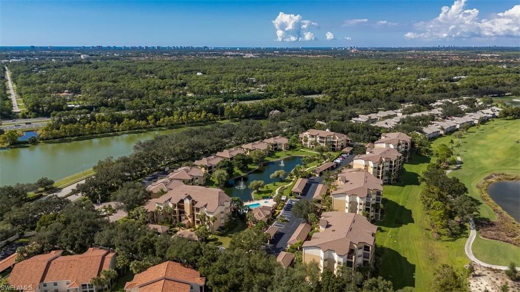 200 Vintage Cir D304, Naples, FL 34119-28