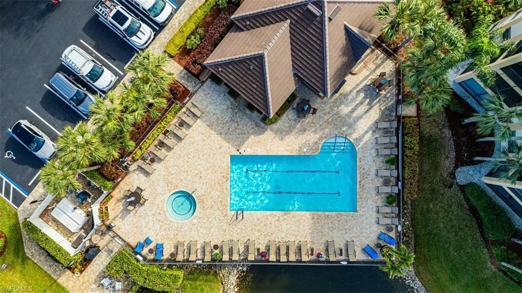 200 Vintage Cir D304, Naples, FL 34119-30