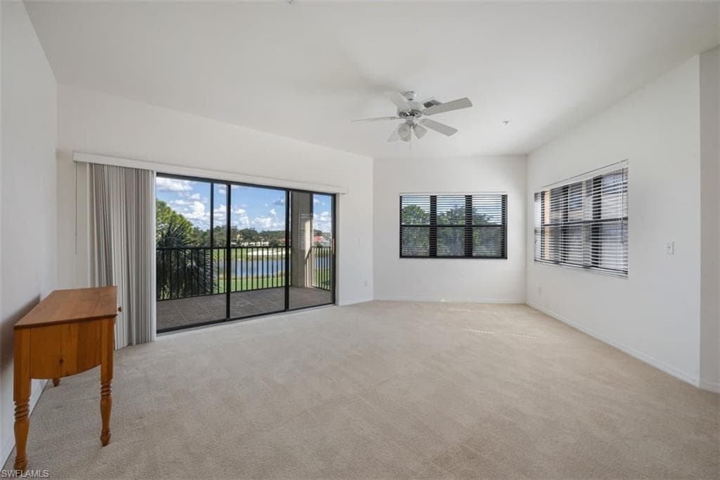 200 Vintage Cir D304, Naples, FL 34119-3