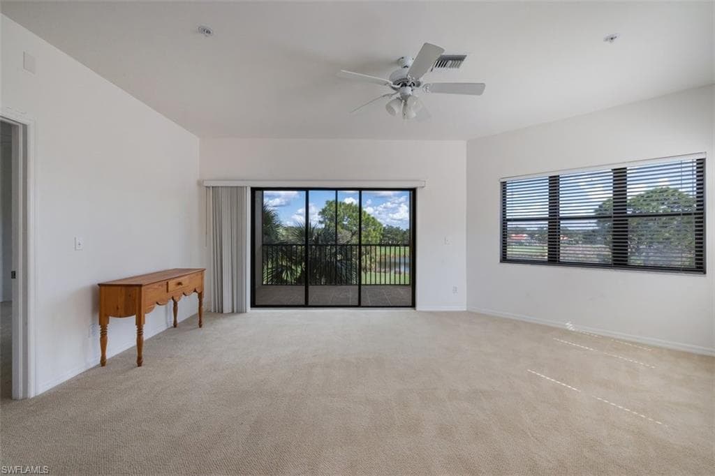 200 Vintage Cir D304, Naples, FL 34119-4