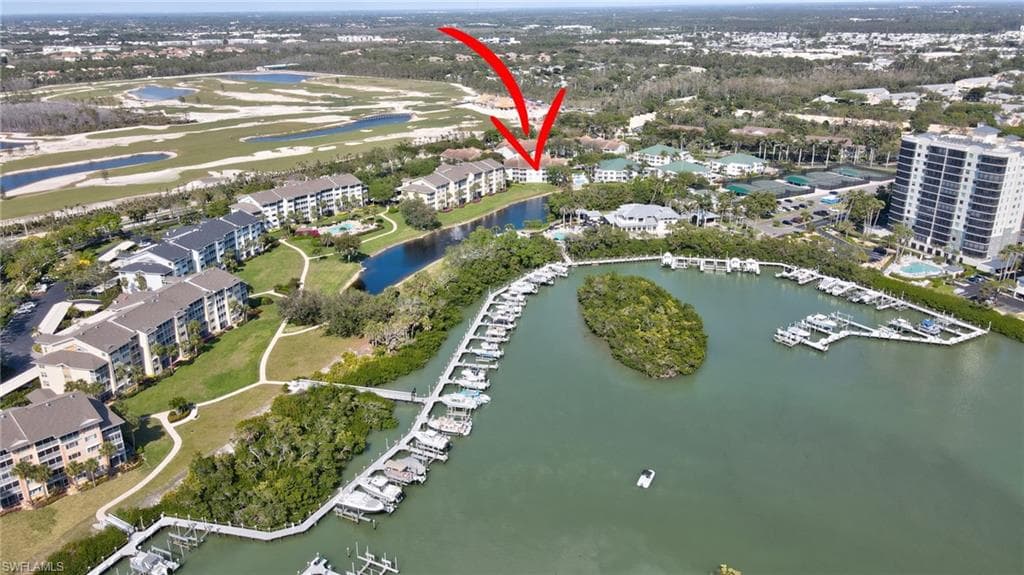 575 Club Side Dr 4-202, Naples, FL 34110-5