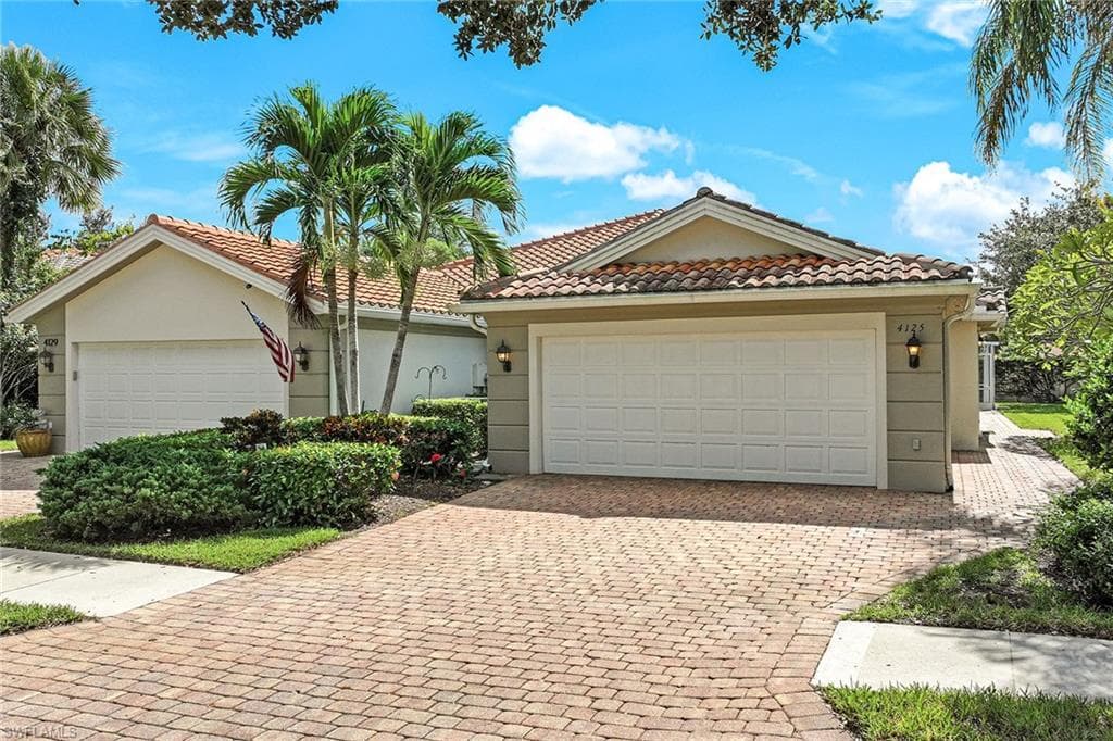 4125 Tabago Ln, Naples, FL 34119-2