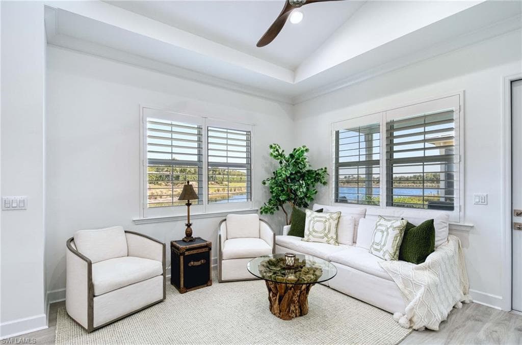 6984 Saona Ct, Naples, FL 34113-8