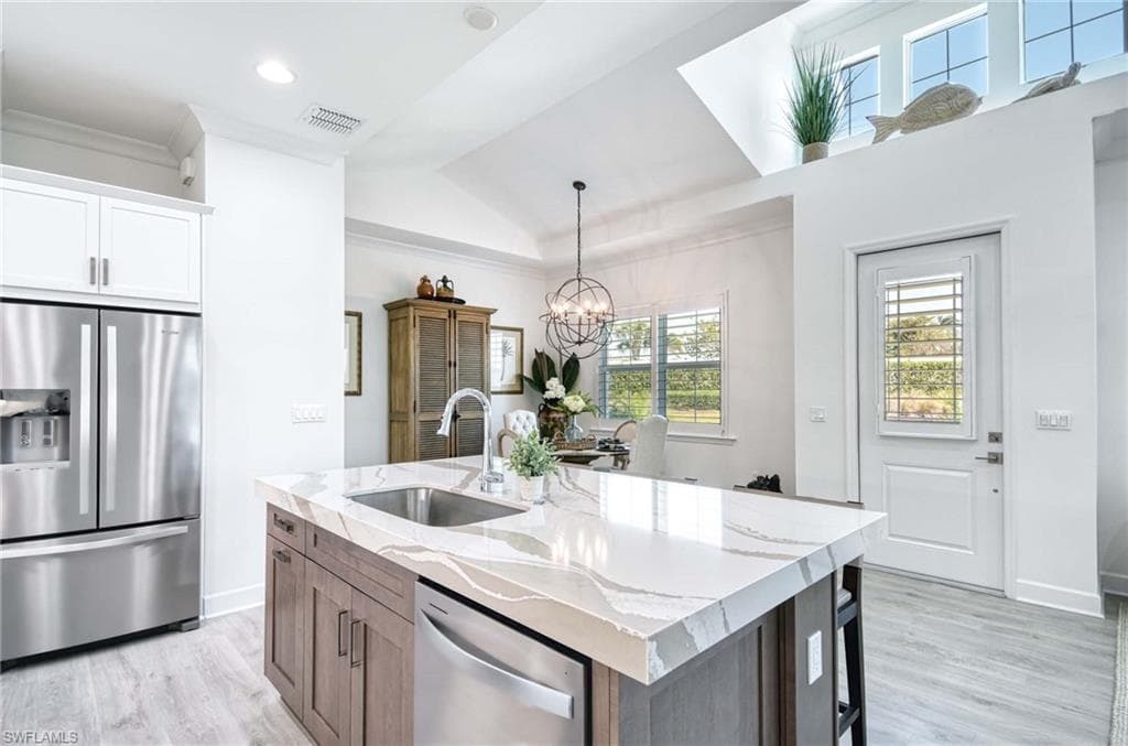 6984 Saona Ct, Naples, FL 34113-7