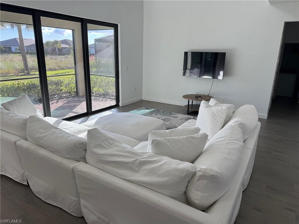 18227 Ridgeline Dr S, Estero, FL 33928-9