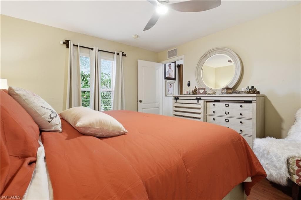 2207 28th St, Cape Coral, FL 33909-17