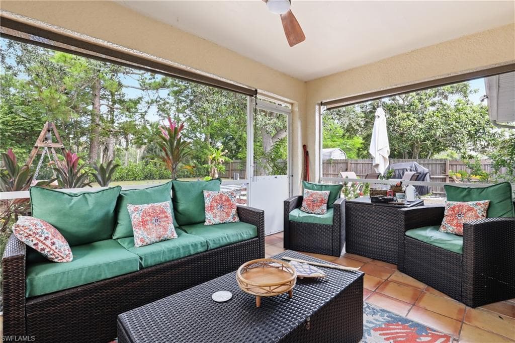 2207 28th St, Cape Coral, FL 33909-27