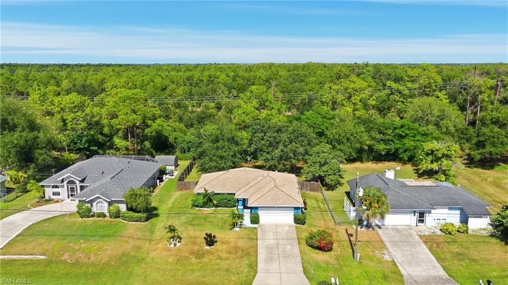 2207 28th St, Cape Coral, FL 33909-2