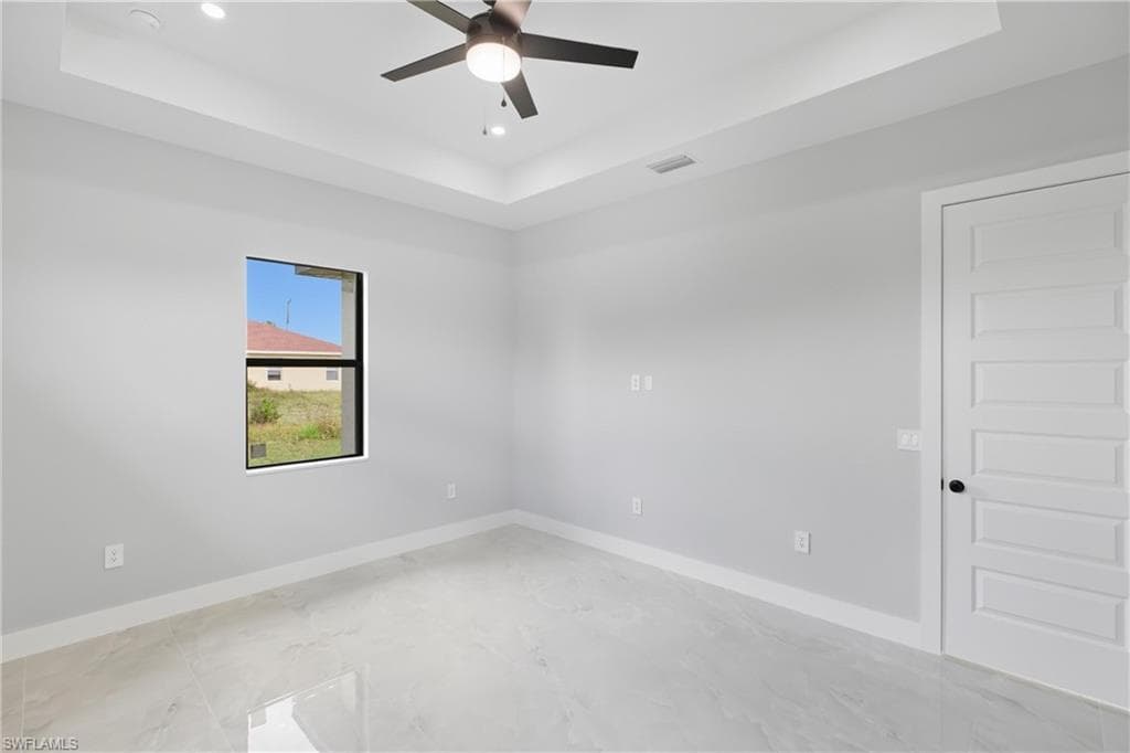 3810 17th St SW, Lehigh Acres, FL 33971-18