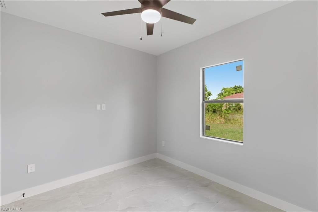 3810 17th St SW, Lehigh Acres, FL 33971-24