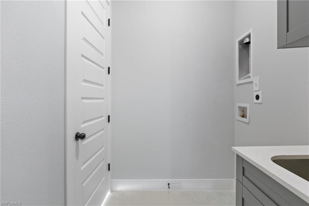 3810 17th St SW, Lehigh Acres, FL 33971-30