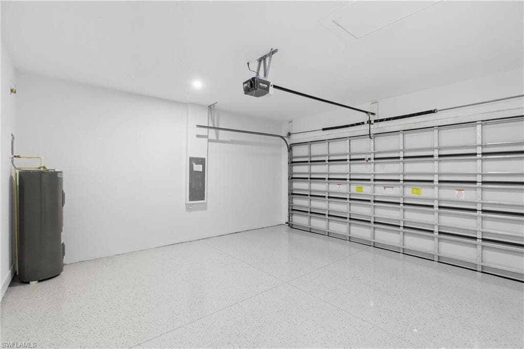 3810 17th St SW, Lehigh Acres, FL 33971-31