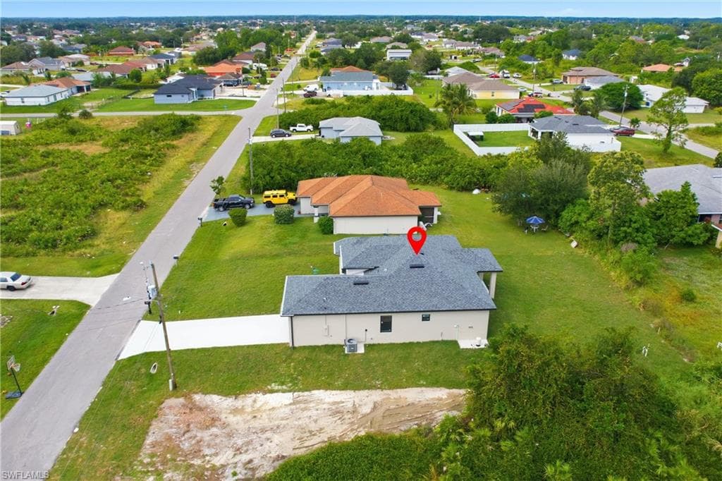 3810 17th St SW, Lehigh Acres, FL 33971-36