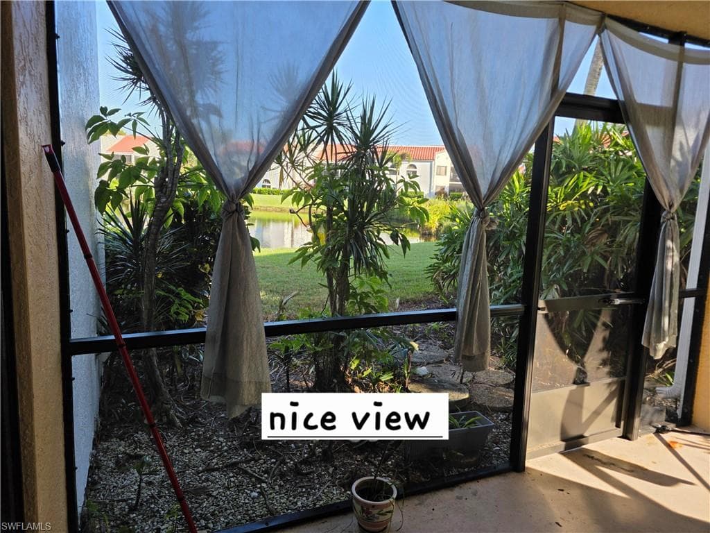 613 Beachwalk Cir J101, Naples, FL 34108-6