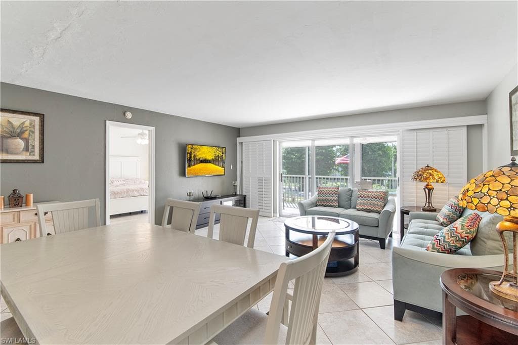 1001 Collier Blvd 202, Marco Island, FL 34145-8